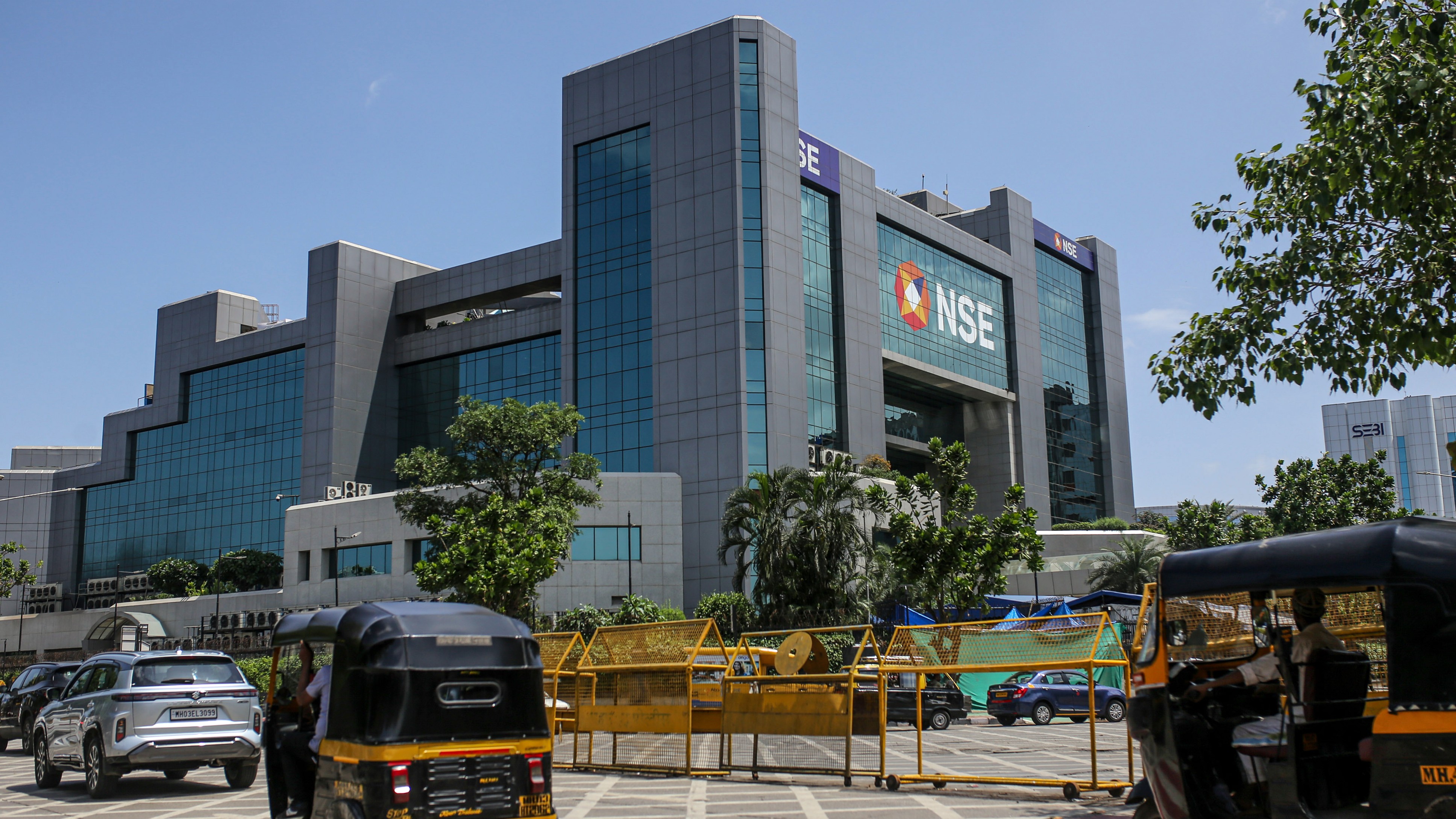 Bajaj Housing Finance IPO Drawing $39 Billion Of Bids Shows Insatiable Appetite